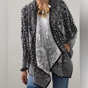 Chico's Black & White Bandana Print Open Draped Cardigan Sweater Women’s Medium